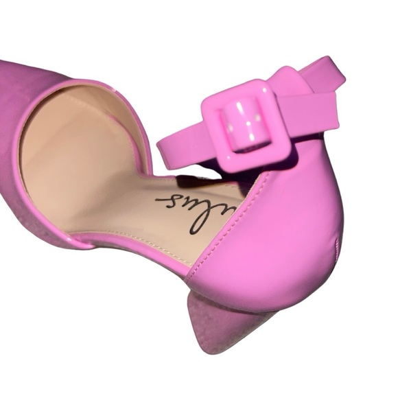 Pink Lulus Heels🎀🫶🏽 - Picture 3 of 4